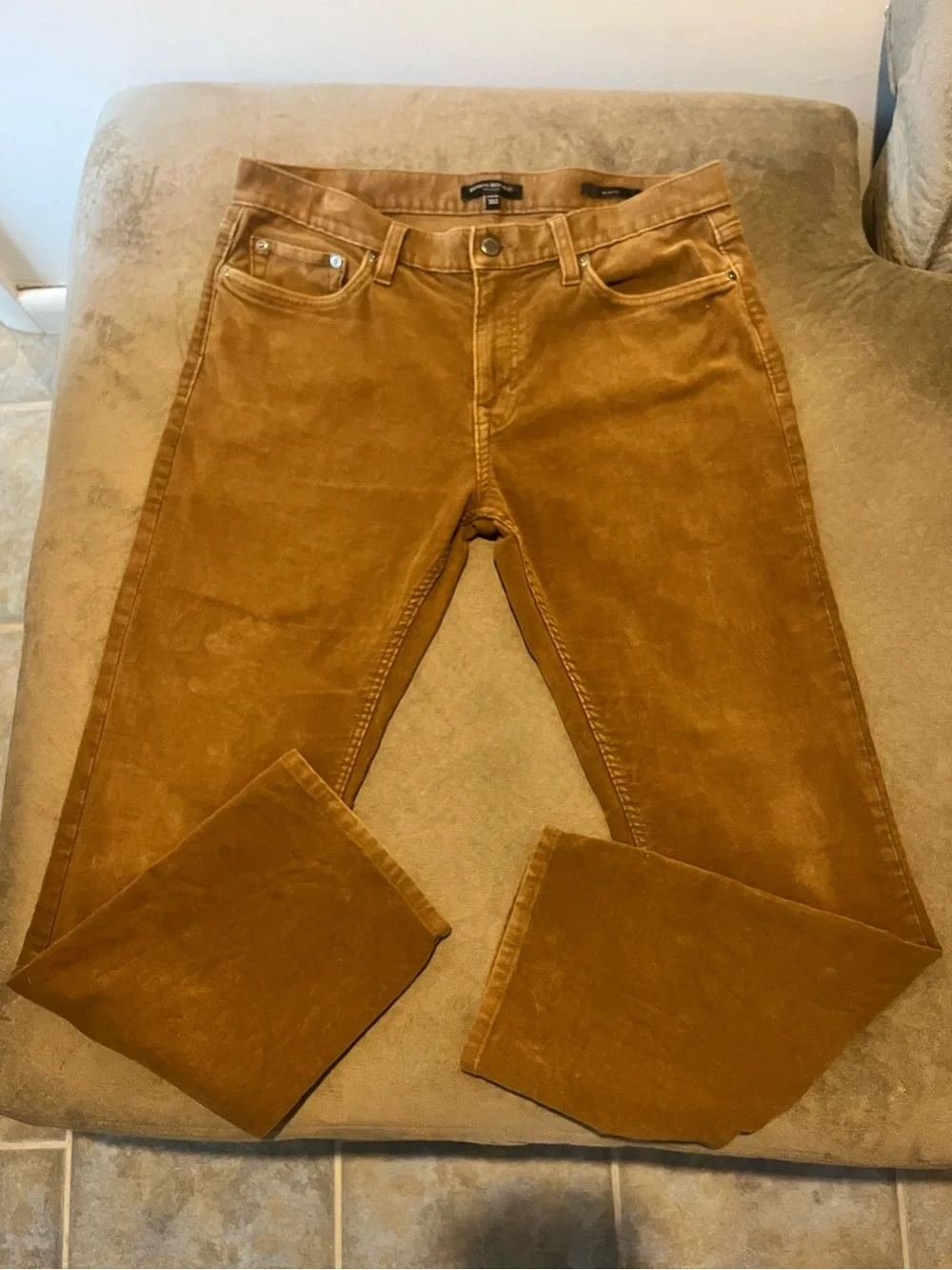 Banana Republic Men's Sued Traveler Pants / Warm Caramel Brown